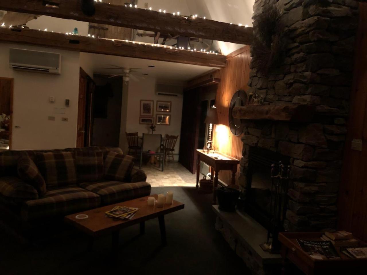 Hillside Farm B & B Mount Joy ภายนอก รูปภาพ