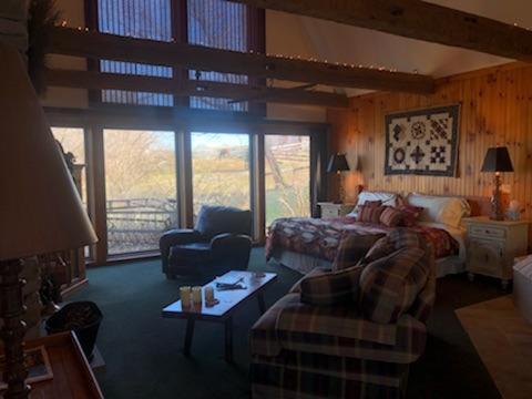 Hillside Farm B & B Mount Joy ภายนอก รูปภาพ